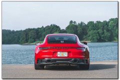 porsche-911-gts-05